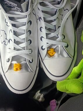 Chuck Taylors Dead Stock Snoopy Limited Edition Also Got A 1950s Lace Lock On It